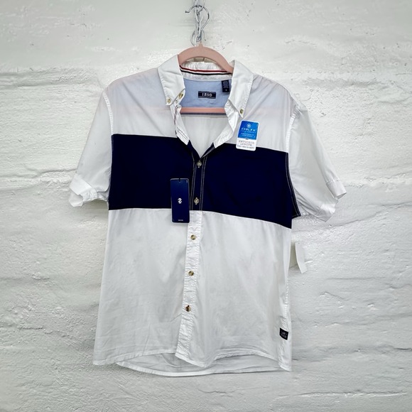Izod Other - Izod Mens Medium NWT White Shirt Navy Block  Button Up‎ Short Sleeve  Nautical